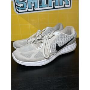 Nike Revolution 3 Women’s Running Shoes 819303-102 White Gray Black Size 8.5 604